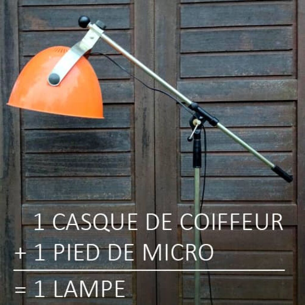 1 casque de coiffeur + 1 pied de micro = 1 lampe. Photo Richard Carlier.