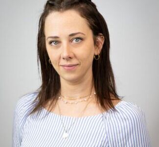 Laura  